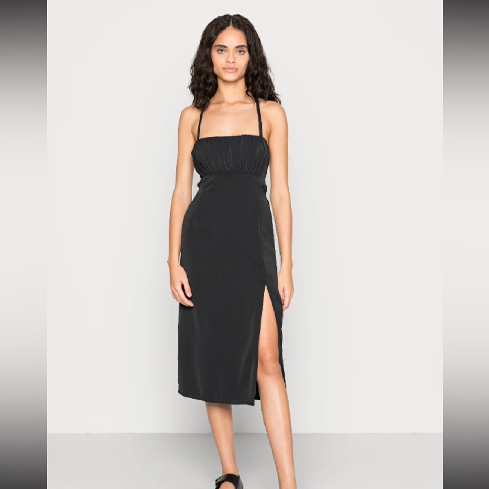 Abercrombie Black Strappy Back Midi dress Sz Medium